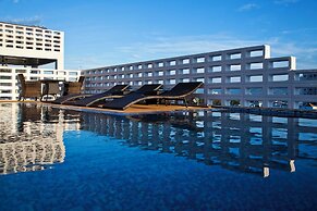 Golden Holiday Hotel