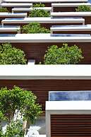 Golden Holiday Hotel