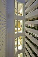 Golden Holiday Hotel