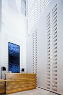 Golden Holiday Hotel