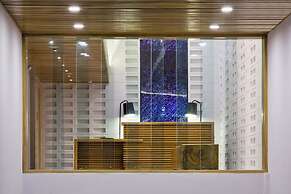 Golden Holiday Hotel