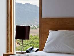 Golden Holiday Hotel