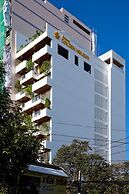 Golden Holiday Hotel