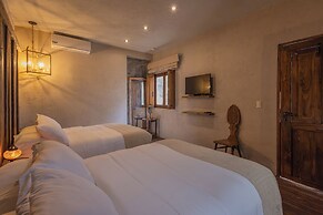 Petit Hotel Casa Andreu