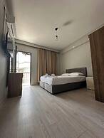 Viyana Otel