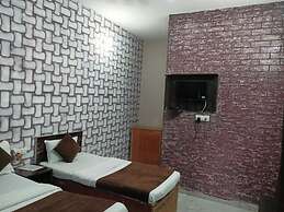 Hotel Nand Palace Mathura