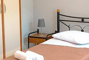 OLIA  APARTMENTS LYGIA