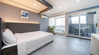 Gyeongju Nollowa Spa Pension