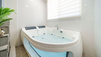 Gyeongju Nollowa Spa Pension