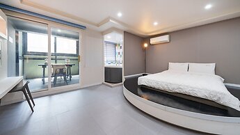 Gyeongju Nollowa Spa Pension