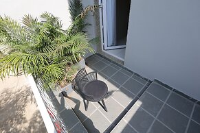 Vaishnav Hotel