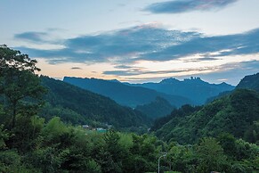 Serenity Valley - Zhangjiajie