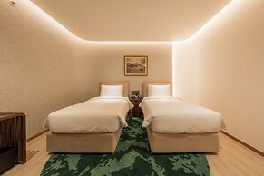 080 Transit Hotel T2