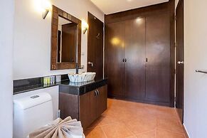 Balinese 3BR Pool Villa Freya in Rawai