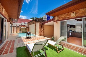 Balinese 3BR Pool Villa Freya in Rawai