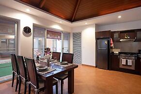 Balinese 3BR Pool Villa Freya in Rawai