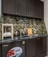 CiCi Villa & Apartment