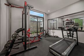 CiCi Villa & Apartment