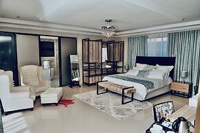 Escapade Lux Guesthouse