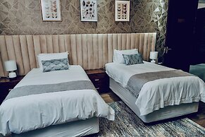 Escapade Lux Guesthouse