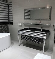 Escapade Lux Guesthouse