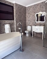 Escapade Lux Guesthouse