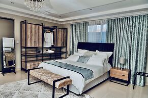 Escapade Lux Guesthouse