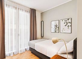 Limehome Piraeus Iris
