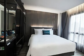 GrandView Hotel & Residence
