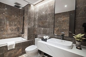 GrandView Hotel & Residence