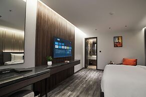 GrandView Hotel & Residence