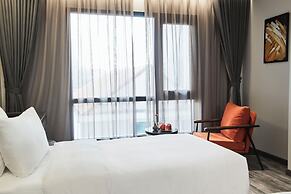GrandView Hotel & Residence