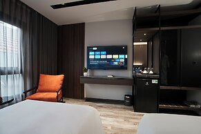 GrandView Hotel & Residence