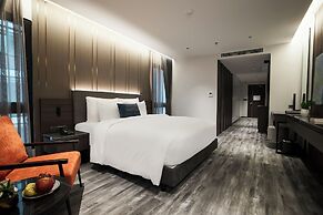 GrandView Hotel & Residence