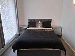 Stylish 1 Bed Apartment