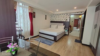 The Kaizer Valley Hotel
