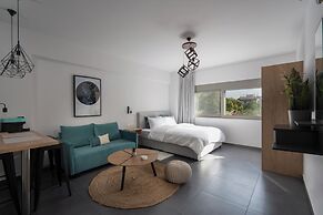 Orion Stunning Studio in Athens