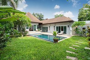 Tropical 3BR Pool Villa Morning Forest
