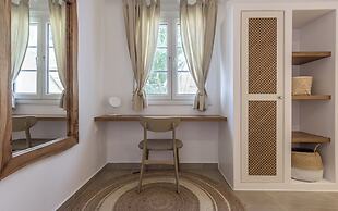 GIOURGAS STUDIOS & APARTMENTS