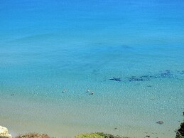 GIOURGAS STUDIOS & APARTMENTS