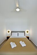 GIOURGAS STUDIOS & APARTMENTS