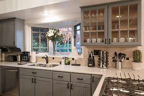 @ Marbella Lane - Serene Ranch Style Home W/pool