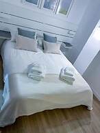 ZUR Boutique Hostel