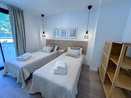 ZUR Boutique Hostel
