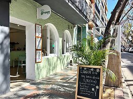 ZUR Boutique Hostel