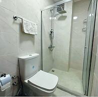 GUR ROYAL HOTEL
