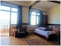 Hotel Himalaya Darshan Berinag