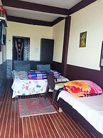 Hotel Himalaya Darshan Berinag