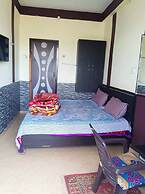 Hotel Himalaya Darshan Berinag