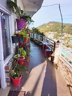 Hotel Himalaya Darshan Berinag